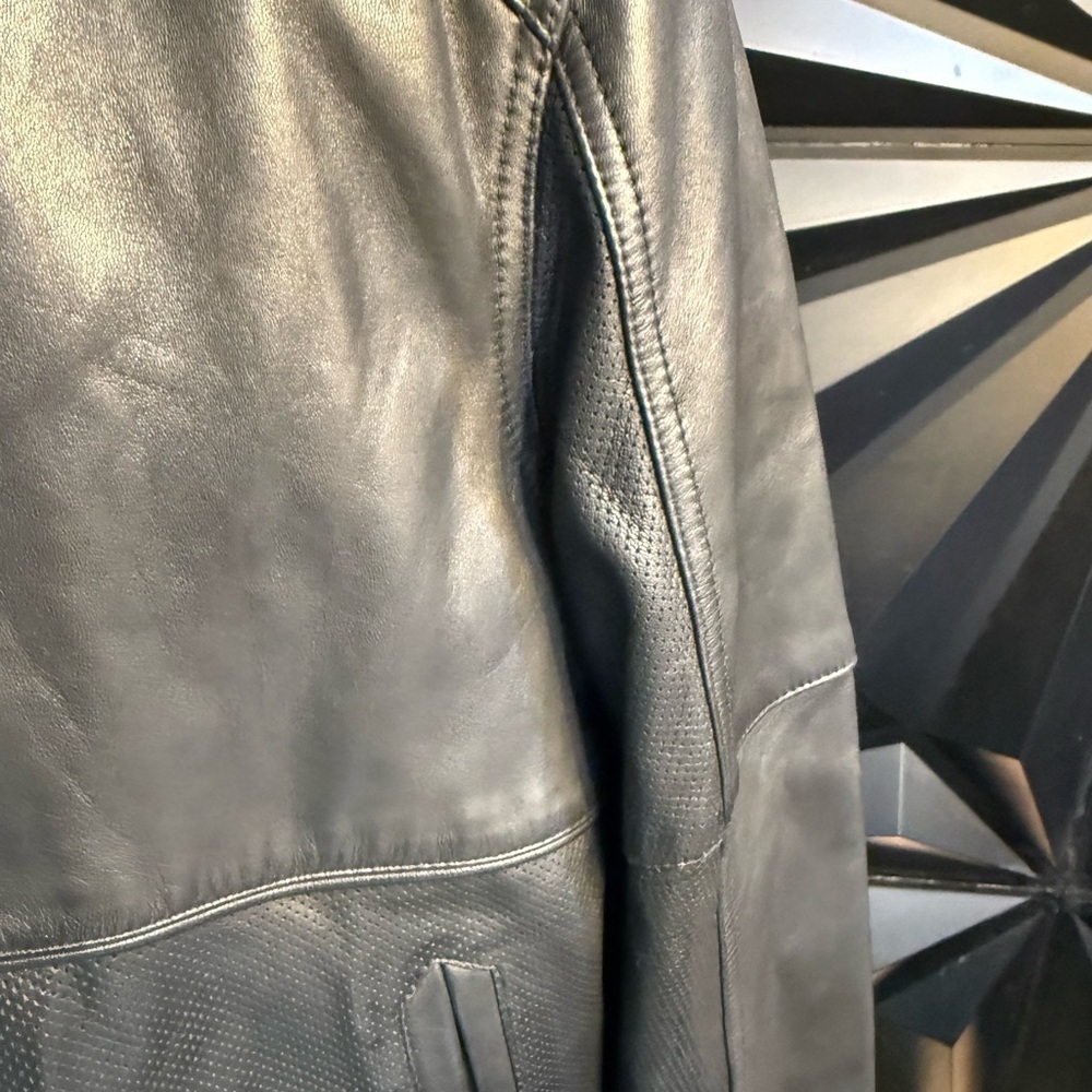 NWT Marc New York Men's XXL Black Perforated Leather Moto Jacket - Picture 3 of 5